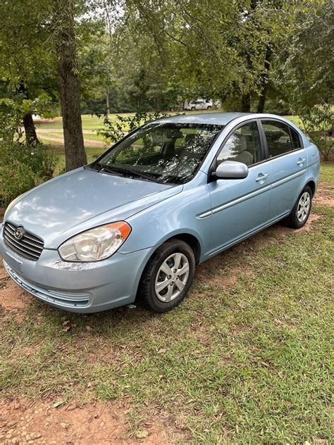 2010 Hyundai Accent for Sale in Greenwood, SC - OfferUp