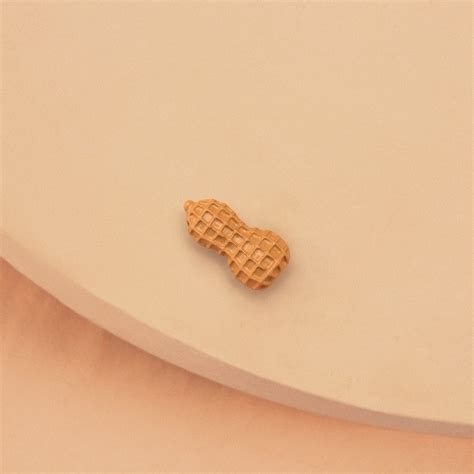 Groundnut Charm – Guvit