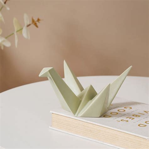 Origami Swan Decor Online - Premium Decor Object | Nestasia