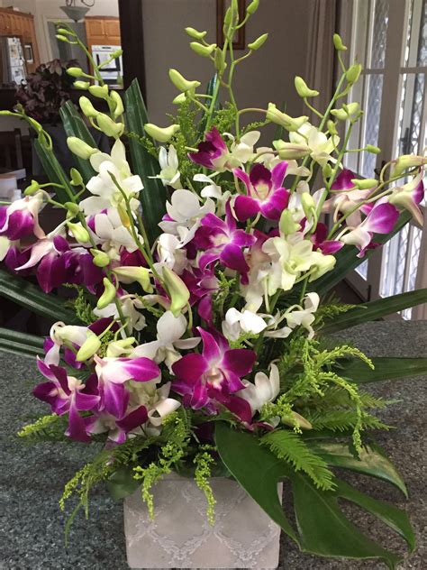 Simple Orchid Flower Arrangement
