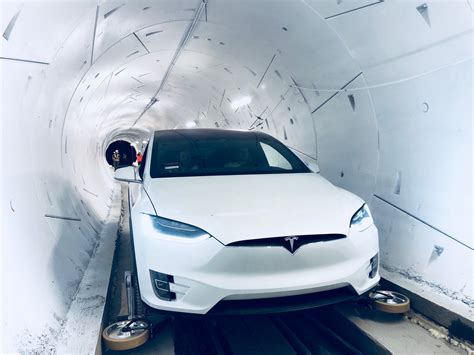 Elon Musk shows off Boring Company's test tunnel in beta mode