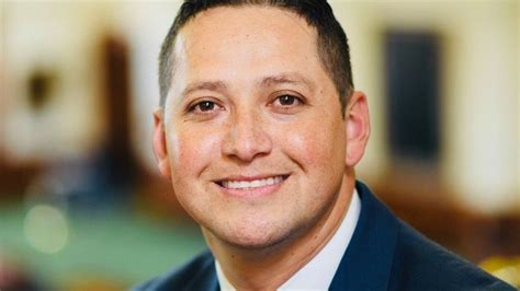 Republican leaders call on Rep. Tony Gonzales to end his re-election campaign Minimalist Minimalist