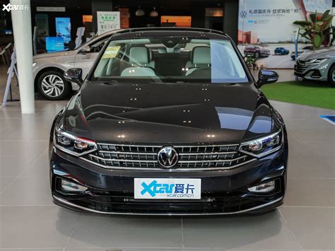 【2023款迈腾 200万辆纪念版 330TSI DSG豪华型_整体外观 _4/501张图片】_汽车图片大全_爱卡汽车