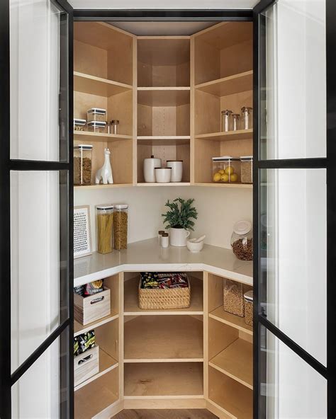 31 Small Pantry Ideas to Maximize Your Kitchen Space Efficiently - placeideal.com | Kitchen ...