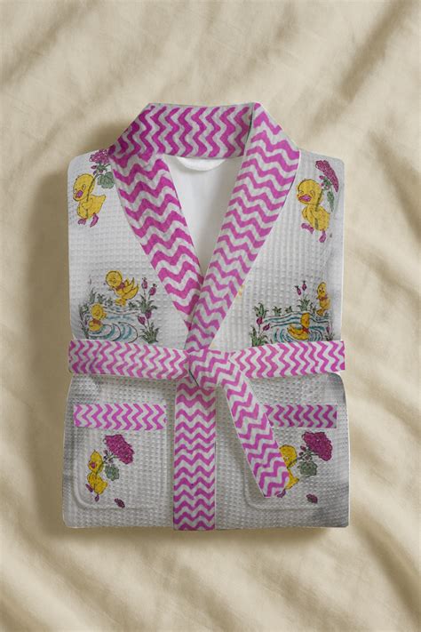 Buy Baby Ducklings Pink Waffle Cotton Bathrobe Online | Shahenaz India