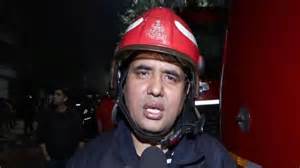 Massive fire engulfs four-storey building in Delhi's Model Town