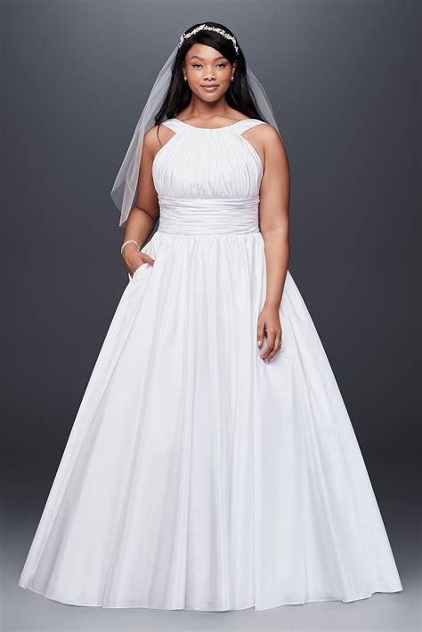 Halter Wedding Dress Plus Size at Caleb Fernando blog