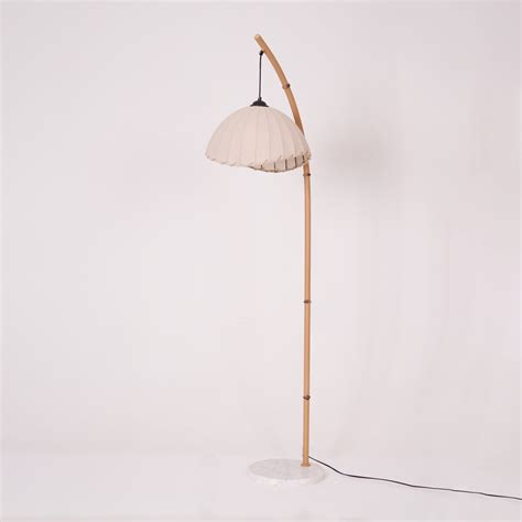 Sanna Floor Lamp – Vakkerlight