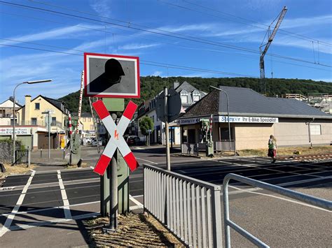 Neue Bauarbeiten am Bahnübergang Zewen - Stadt Trier - Wochenspiegel