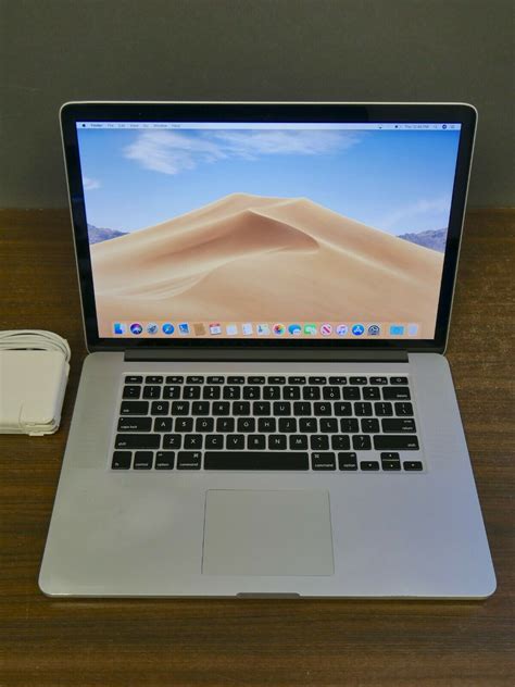 Apple Laptop 的图像结果