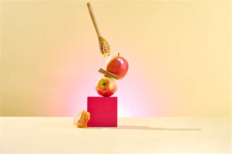 Ambrosia Apples in season now - Montague Farms