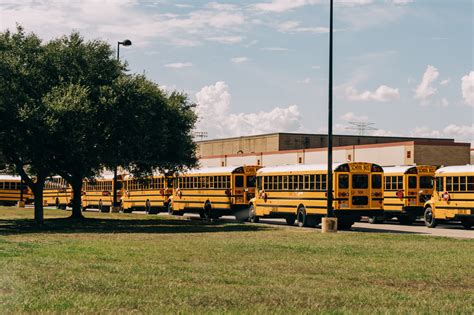 Crosby ISD parents, families tout new short school weeks