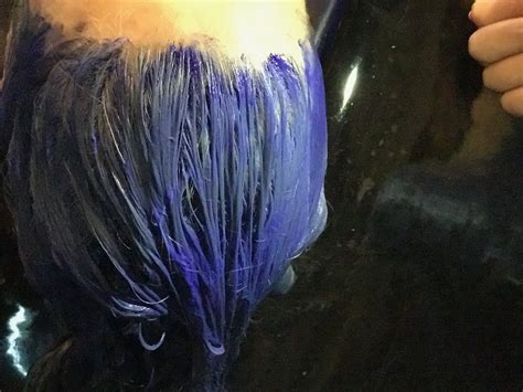 How to Bleach Hair Without Damaging it - Are You Getting These 10 ...
