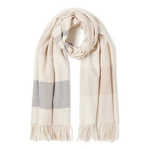 Best Secret Santa Gift Ideas You Can Use This Christmas