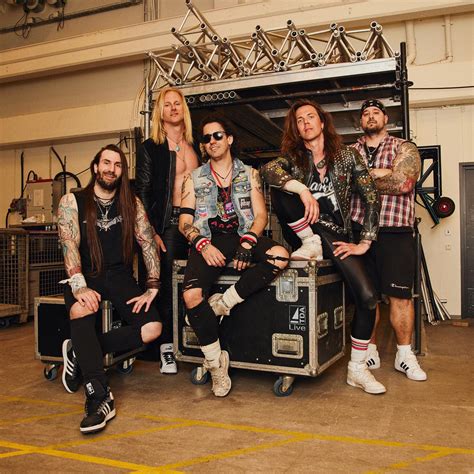 Crazy Lixx se suman a la gira de H.E.A.T en España | Metal Journal