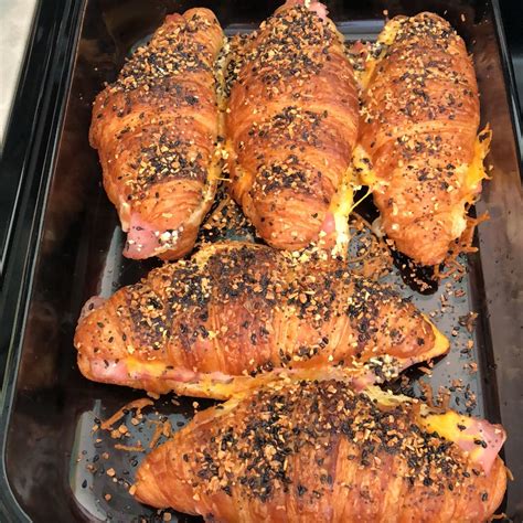 How To Make A Ham and Cheese Croissant Breakfast Sandwich – Kitch Me Now