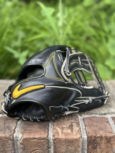 Rare Japanese Nike Baseball glove 11.5 infield | SidelineSwap