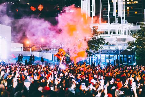 Best Time to Visit Singapore: Seasons To Visit & Tips For Travelling