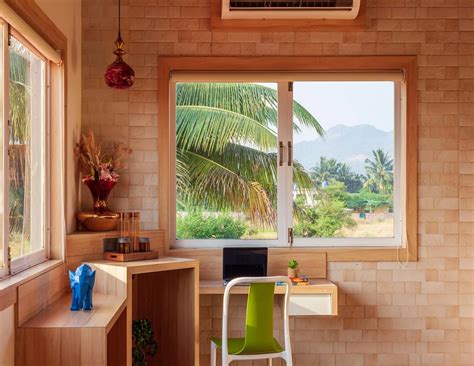 LTM421: Alibaug Villa with Pool, Jacuzzi & Scenic Farm Views