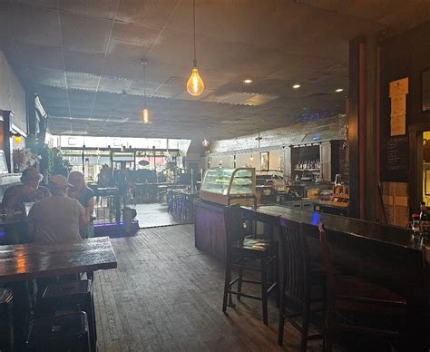 THE BREW HOUSE, Blackstone - Restaurant Reviews, Phone Number & Photos ...