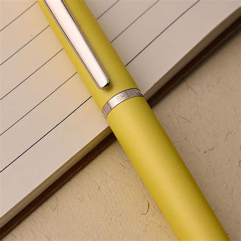 Buy Sheaffer VFM Ball Pen - Sunlite Yellow CT Online at Makoba - Sheaffer