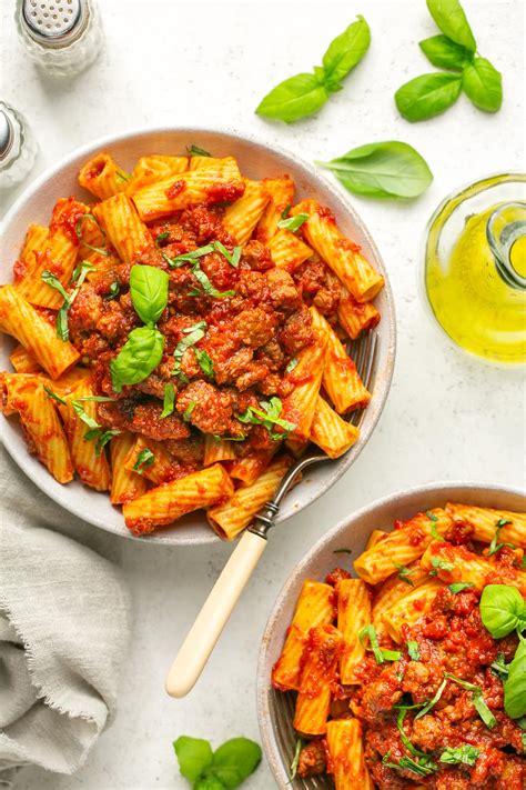 Crock Pot Pasta Sauce with Sausage - Recipe Chronicle
