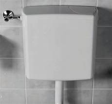 cassetta bagno geberit cassetta scarico wc esterna geberit boiserie in ceramica cassetta bagno geberit cassetta scarico wc esterna geberit boiserie in ceramica