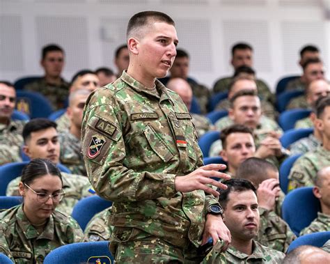 Non-Commissioned Officers and Warrant Officers Professional Development ...