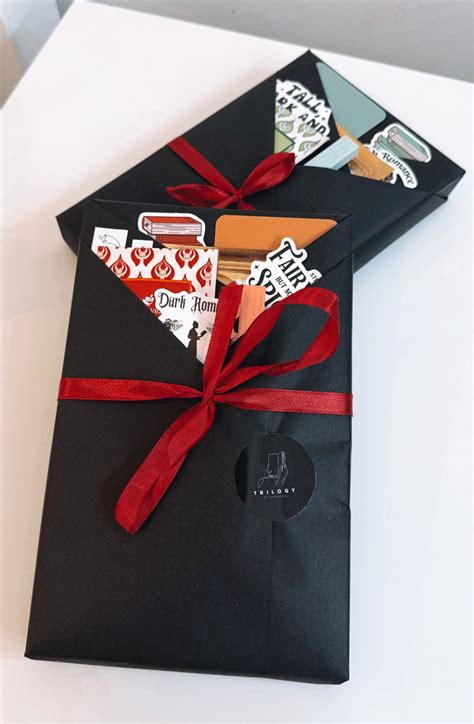 Book Review: Pen Pal By J.T Geissinger – Trilogyofromance