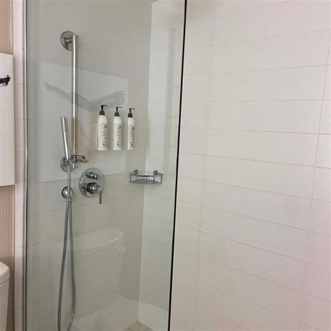 DELTA HOTELS CALGARY DOWNTOWN (Alberta) - 2026 Hotel Reviews, Photos ...