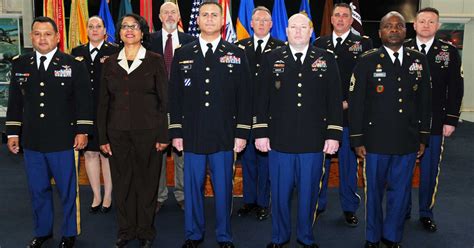264 years of service: 8 Soldiers, 2 civilians retire during quarterly ...