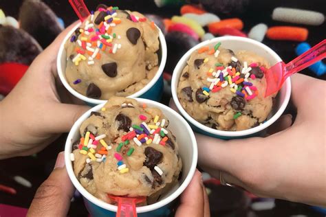 The Dough Jar brings cookie dough ‘scoop shop’ to Georgetown - WTOP News