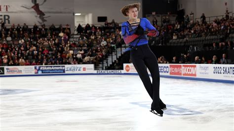 The American teenage figure skating phenomenon making history | CNN
