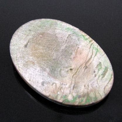 45.3Ct Natural Rainbow Shell Mother of Pearl Oval Shape – Karizma Jewels