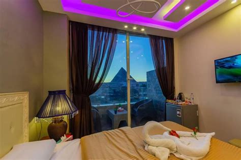 For a view of the Egyptian pyramids, book a one-bedroom suite