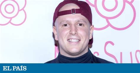 Álex Lequio reaparece en público por primera vez desde su enfermedad ...