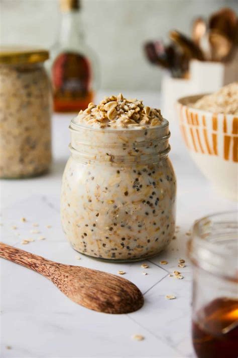 Low-Calorie Overnight Oats - Food Faith Fitness