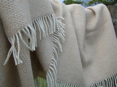 Beige BeehiveThrow | Pure Wool Throws | Solway Blankets