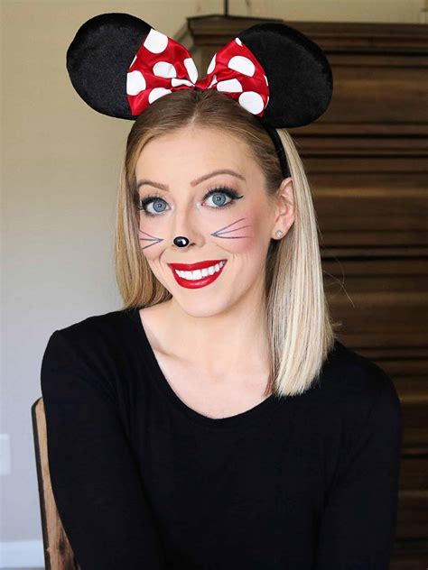 Minnie Mouse Face Paint
