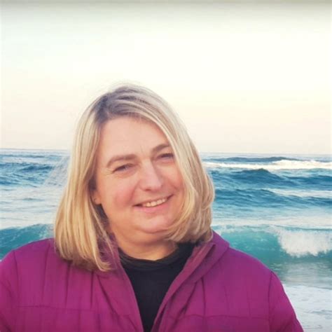 Catherine - Figure skating teacher - ₹6624/h