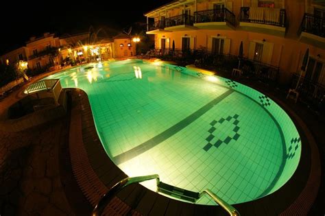 APHRODITE APARTMENTS LAGANAS (Zakynthos) - Hotel Reviews, Photos, Rate ...
