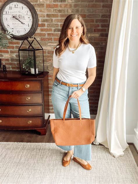 Business Casual Outfits with Jeans for Women 的图像结果