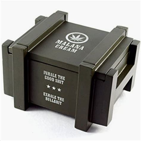 Buy EK DO DHAI Wooden Printed Ash Tray from Ek Do Dhai at just INR 600.0