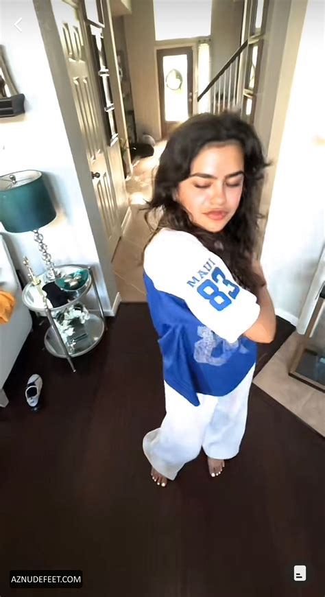 AMANDA OCHOA Feet - AZNudeFeet