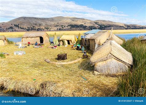 Floating Islands on Lake Titicaca Puno, Peru, South America, Thatched ...