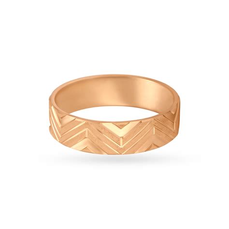 Carved Zigzag Pattern Gold Finger Ring For Men