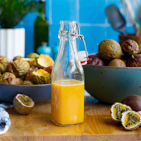 How to Make Passion Fruit Puree (Fresh Lilikoi Puree)