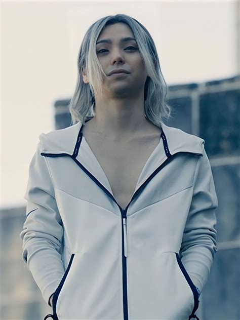 Alice in borderland chishiya gif alice in borderland chishiya discover ...