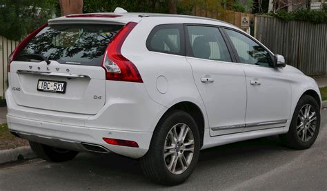 2014 Volvo XC60 T6 R-Design - 4dr SUV 3.0L Turbo AWD auto