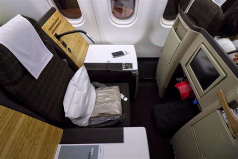 Swiss International Airlines Business Class 的图像结果